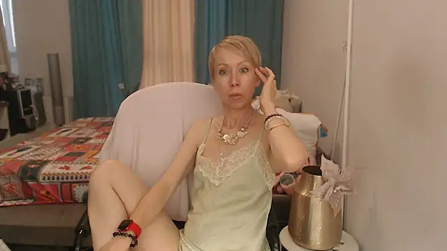 LuxuryNika online show from 06.26.26