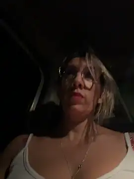 Gatitacarlita online show from 03.19.26