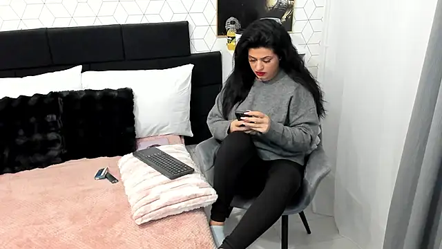 Heidix online show from 02.17.25