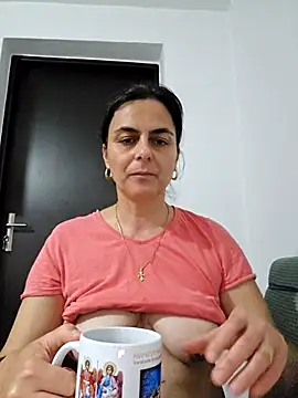 IsabelleCraft online show from 12.02.25