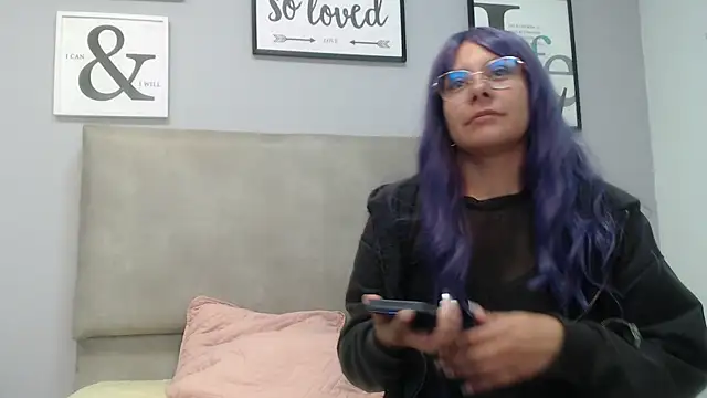 valevicious online show from 09.23.25