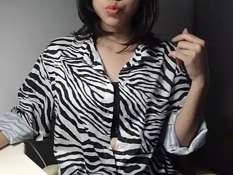 Bigg Pussyy Catt online show from 12.07.24