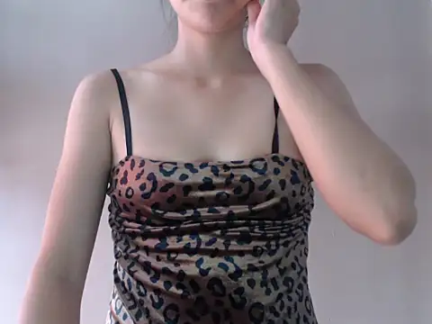 Bigg Pussyy Catt online show from 10.04.25