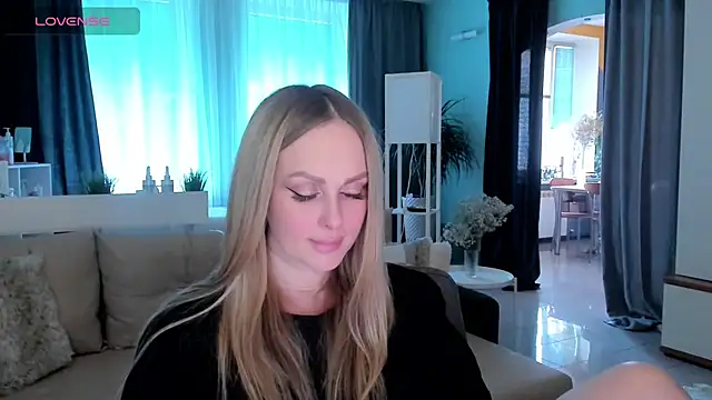 Libby Nora online show from 02.15.25