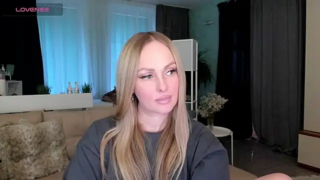 Libby Nora online show from 02.18.25