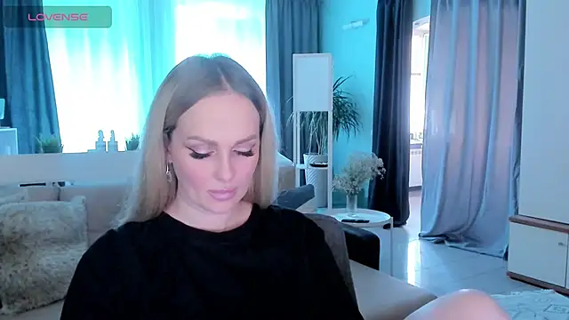 Libby Nora online show from 02.26.25