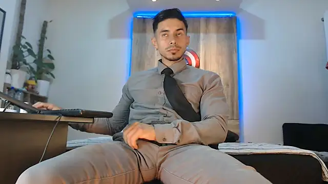 Andrew 4  online show from 02.24.26