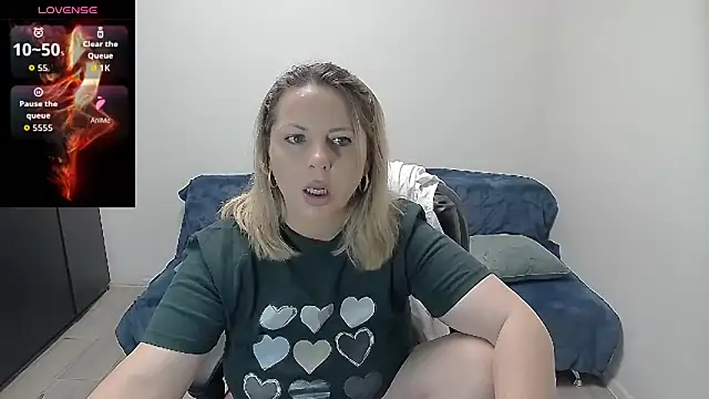 erikaerika online show from 05.25.26