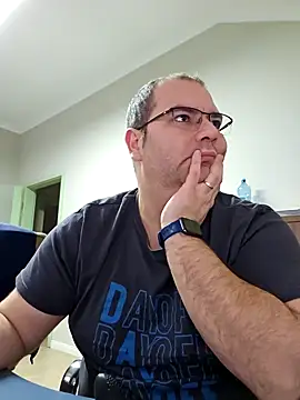 Andrew1900529 online show from 12.10.24