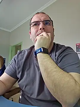 Andrew1900529 online show from 02.14.25