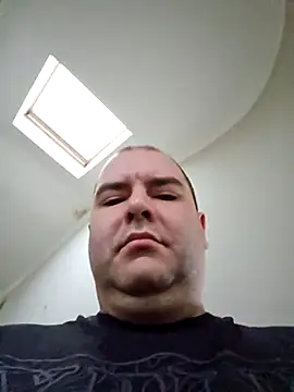 Andrew1900529 online show from 02.25.25