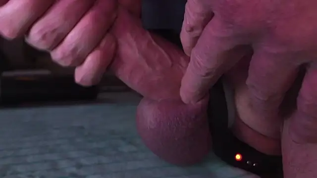 Snapshot of NylonHype chatting on 01.25.25 NylonHype online show from 01.25.25