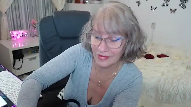 Ghertrude52 online show from 10.11.25