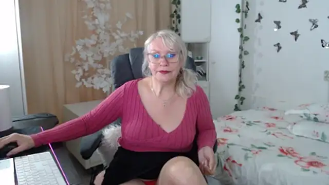 Ghertrude52 online show from 05.10.26