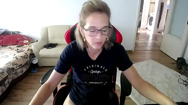 SexxyLety online show from 09.11.25