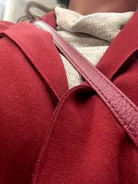 Snapshot of emma_tour chatting on 12.03.25 emma tour online show from 12.03.25