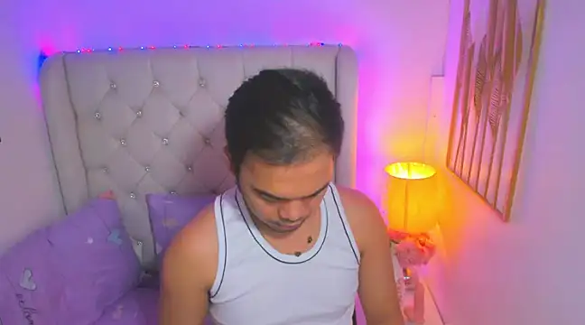 AsianZero online show from 02.17.25