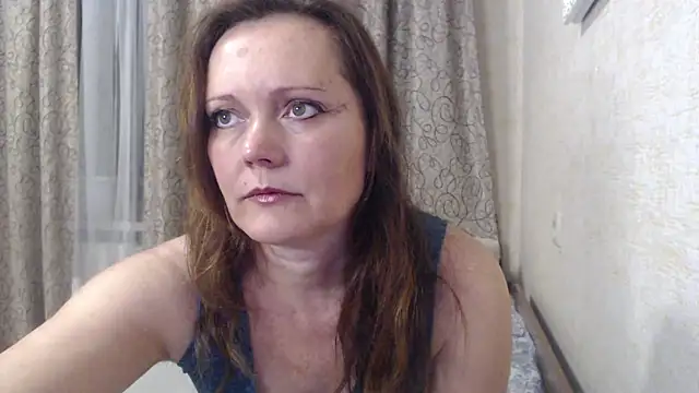 SheLion online show from 12.04.25