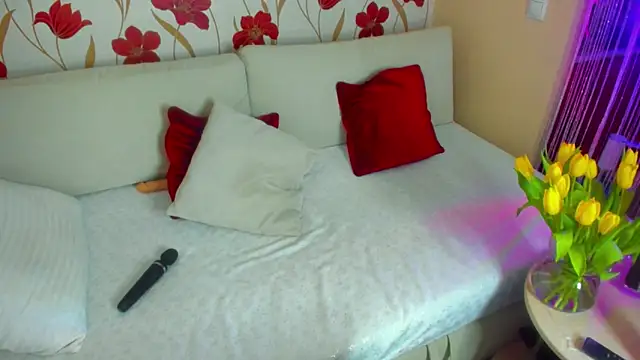 JennAlison online show from 03.09.25