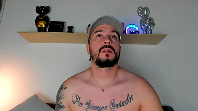 camilo restrepo21 online show from 01.21.25