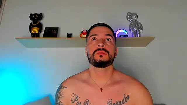 camilo restrepo21 online show from 02.22.25