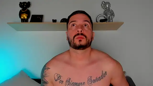 camilo restrepo21 online show from 03.15.25