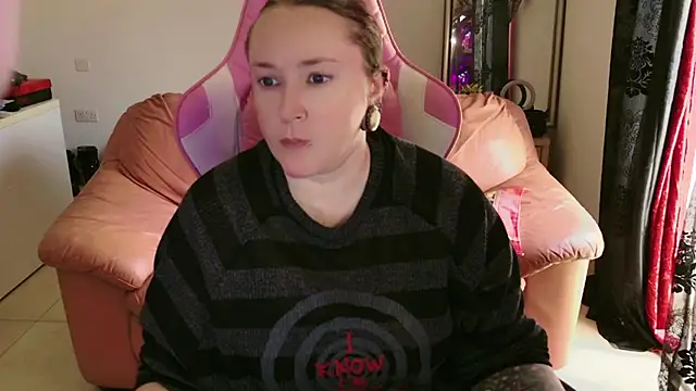 kisicaxx online show from 01.25.25