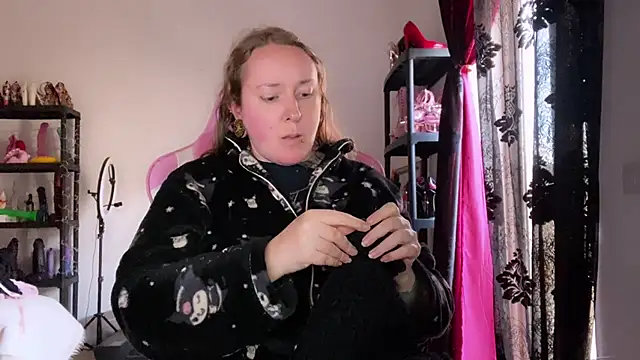 Snapshot of kisicaxx chatting on 02.11.26 kisicaxx online show from 02.11.26