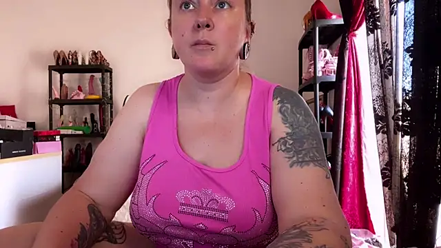 kisicaxx online show from 05.13.26