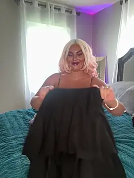 lovely beast online show from 09.08.25