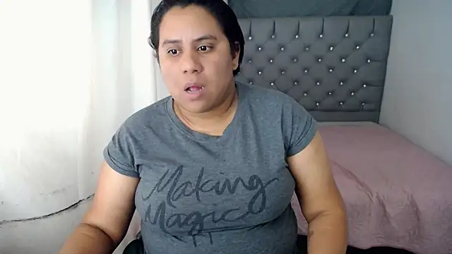 hotlesby4uxxx online show from 01.07.25