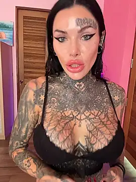 mommyselenafit  online show from 05.10.26