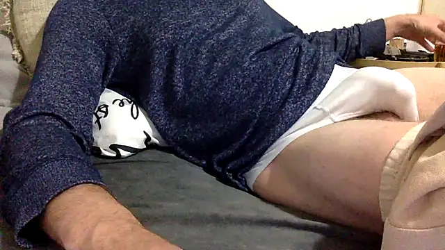 Snapshot of BADGUY2021 chatting on 12.14.25 BADGUY2021 online show from 12.14.25