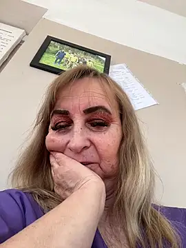 Snapshot of Irina2909@xh chatting on 02.02.26 Irina2909xh online show from 02.02.26