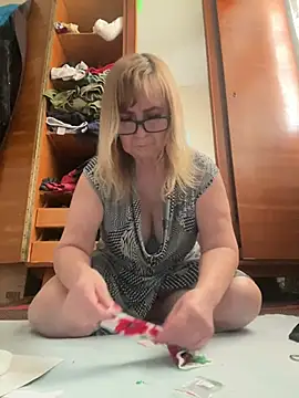 Snapshot of Irina2909@xh chatting on 02.08.26 Irina2909xh online show from 02.08.26