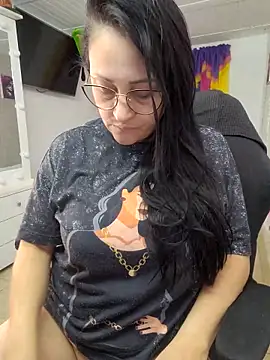 Snapshot of Ameliarizo chatting on 02.16.26 Ameliarizo online show from 02.16.26