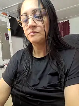 Snapshot of Ameliarizo chatting on 02.23.26 Ameliarizo online show from 02.23.26