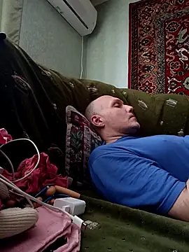 Sam Colt online show from 04.18.26