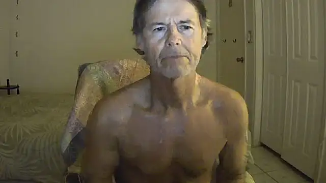 Snapshot of nakeedcowboi65 chatting on 03.03.26 nakeedcowboi65 online show from 03.03.26