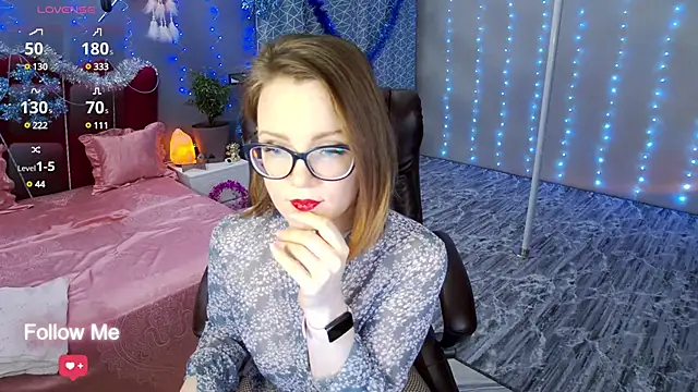 AngelaWhiti online show from 12.19.24