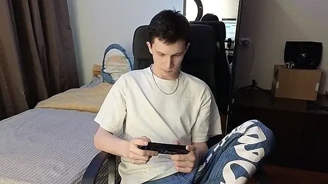 arlekincrop online show from 03.16.26