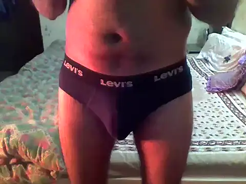 Snapshot of secretoxoxo chatting on 02.16.25 secretoxoxo online show from 02.16.25