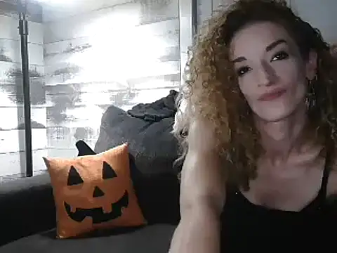 AshleyRain online show from 10.05.25