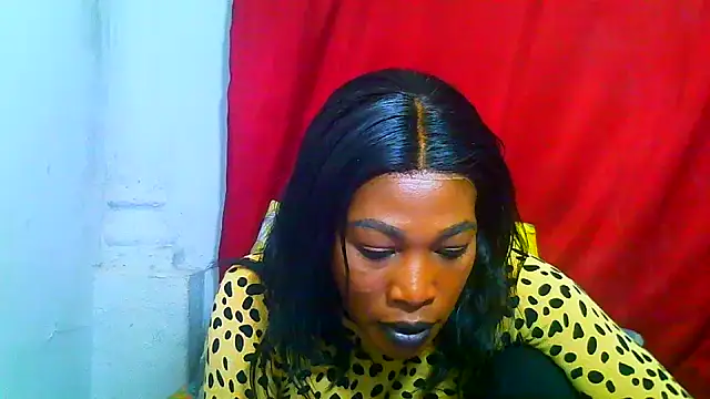 Snapshot of freaky_naughty chatting on 04.13.26 freaky naughty online show from 04.13.26