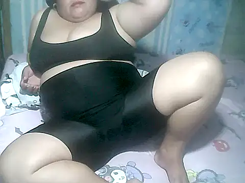 cutechubbyasian online show from 11.21.25