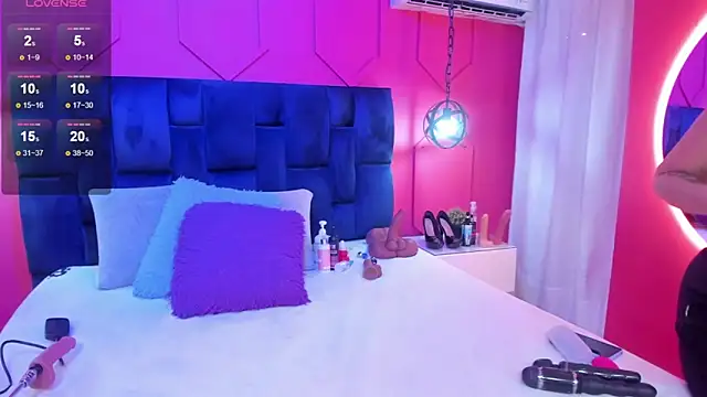 chantall1375 online show from 12.03.25