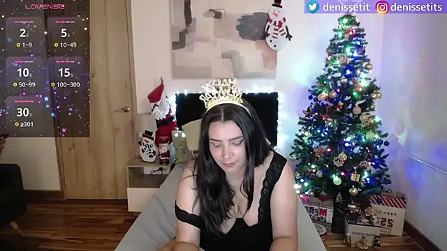 DenisseTits online show from 12.31.24