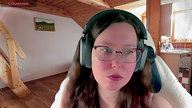 Victoria Romans online show from 03.26.26