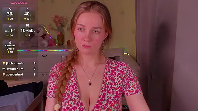 SweetMilkis online show from 03.23.26