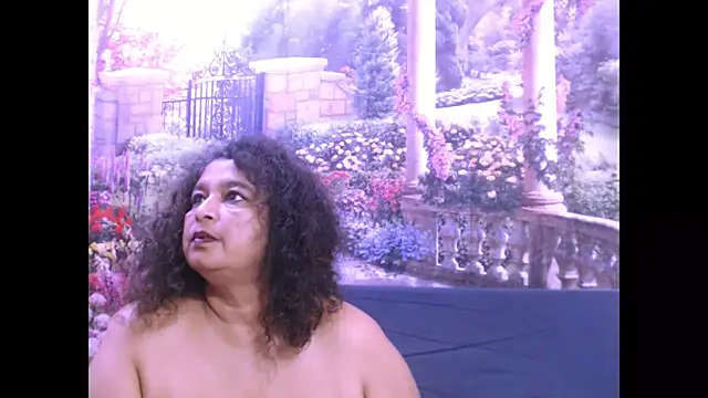 Snapshot of indianstar75 chatting on 02.19.25 indianstar75 online show from 02.19.25